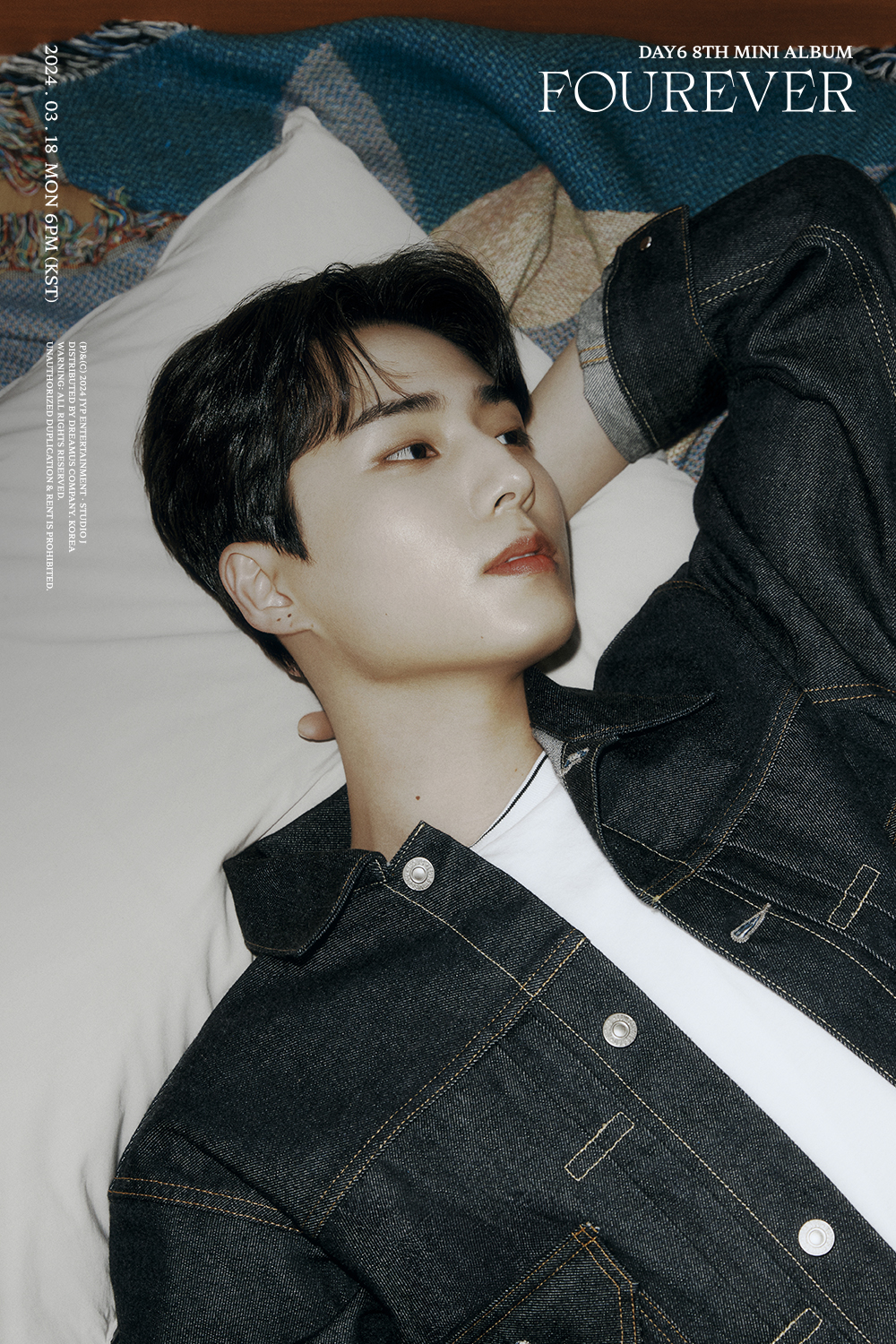 DAY6 ヨンケイ YoungK フォトエッセイ ITINERARY 写真集 DAY6 ヨンケイ YOUNG K フォトエッセイ ITINERARY 写真集 - メルカリ